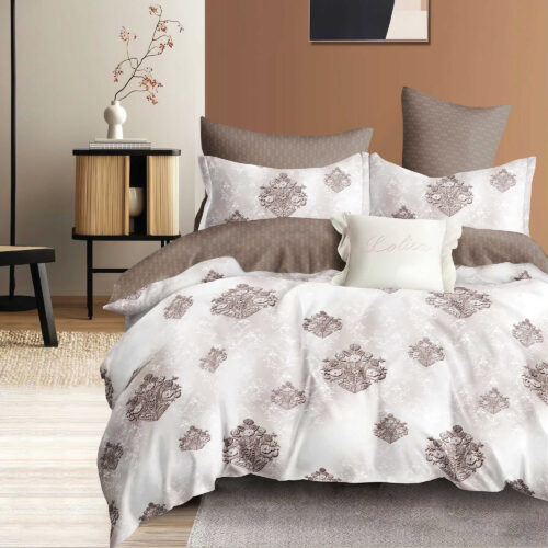 Lenjerie de pat dublu, microfibra, 4 piese, cearceaf de pat 230x250cm, cearceaf pilota 200x230cm si 2 fete de perna 50x70, alb-crem cu imprimeu damasc maro ECN18