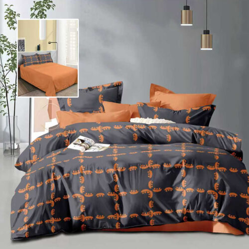 Lenjerie de pat dublu, microfibra, 4 piese, cearceaf de pat 230x250cm, cearceaf pilota 200x230cm si 2 fete de perna 50x70, negru cu imprimeu portocaliu ECN65