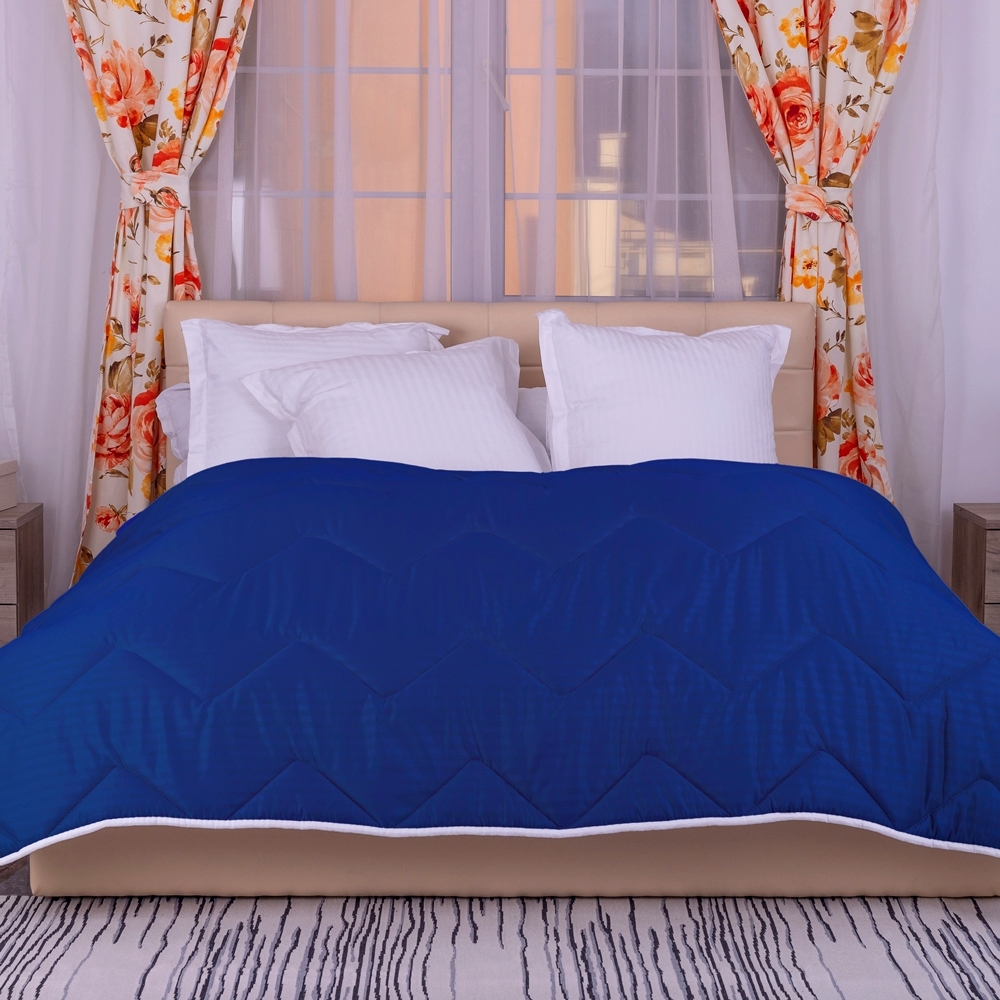 Set Pilota Lana Iarna Damasc Policoton BLEUMARIN 160x210cm + 2 Perne Matlasate 50x70cm SETPLIDPBLEUMARIN160