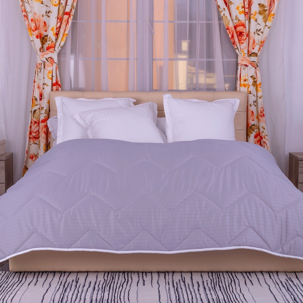 Set Pilota Lana Iarna Damasc Policoton GRI 160x210cm + 2 Perne Matlasate 50x70cm SETPLIDPGRI160